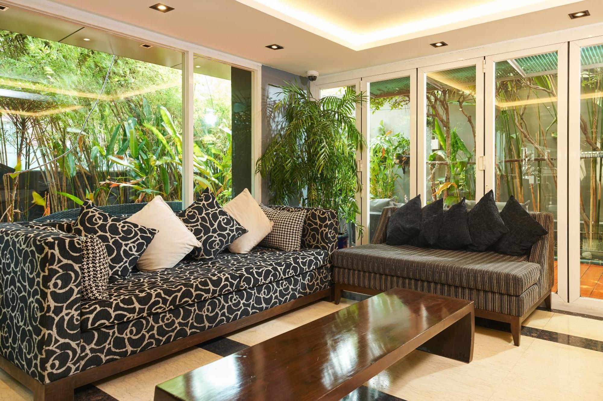 בנגקוק Shine Aparthotels Sukhumvit Thonglor מראה חיצוני תמונה
