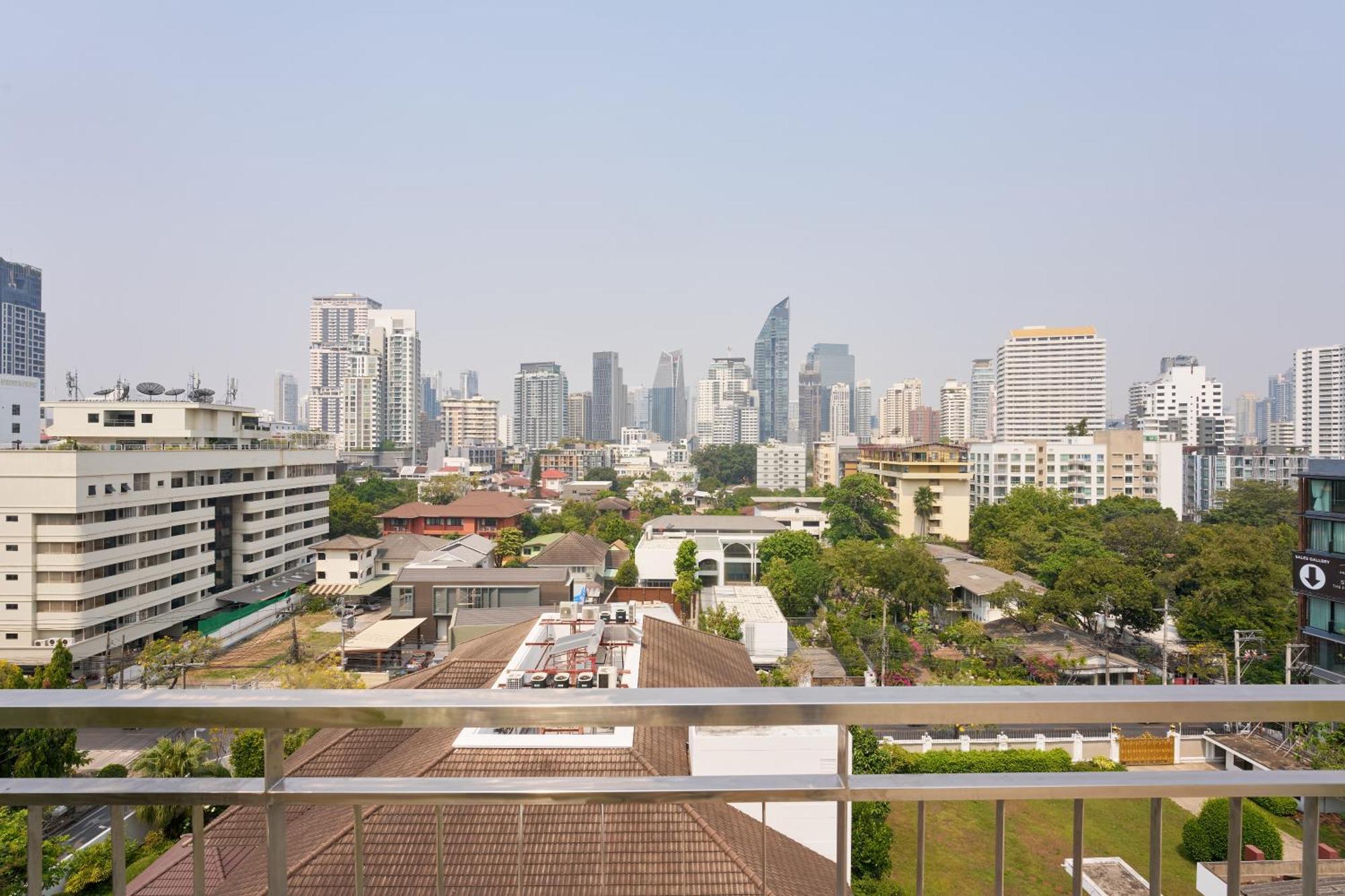 בנגקוק Shine Aparthotels Sukhumvit Thonglor מראה חיצוני תמונה