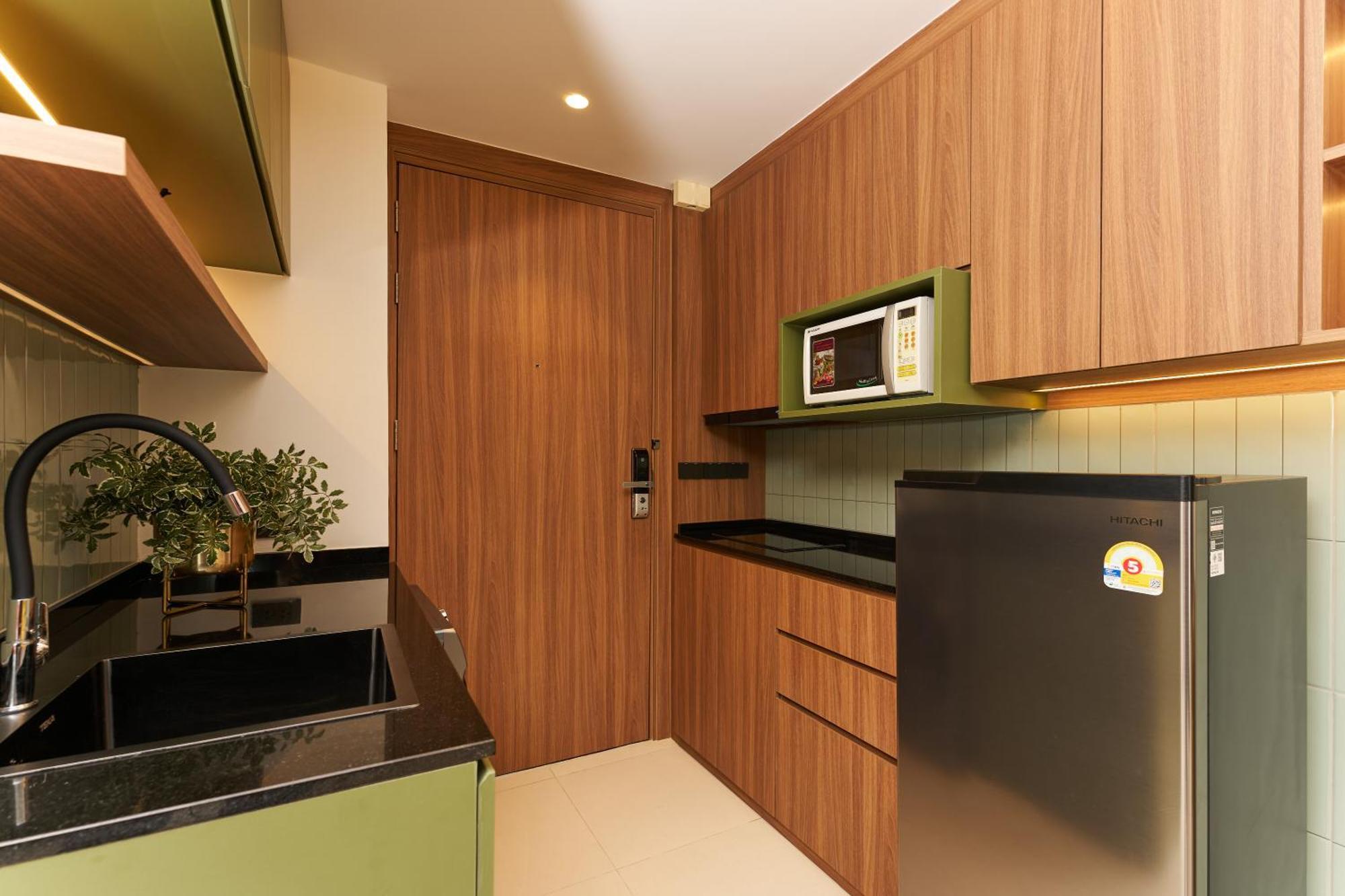 בנגקוק Shine Aparthotels Sukhumvit Thonglor מראה חיצוני תמונה